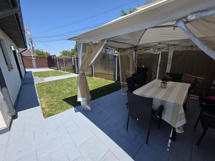 Casă individuală cu 3 camere cu Canalizare în Petrăchioaia