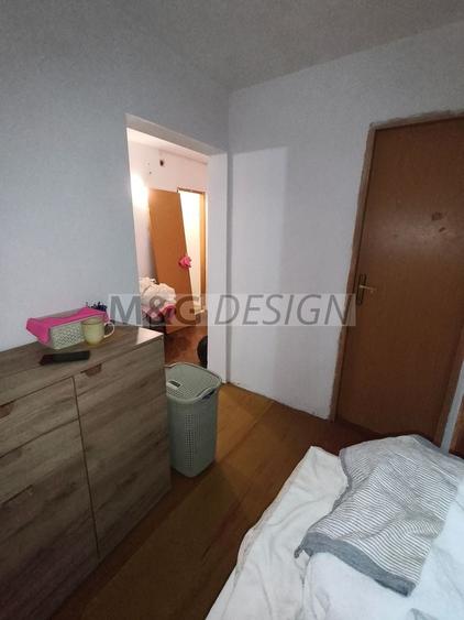 Apartament cu 3 camere decomandat în Bucovina