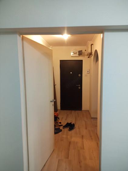 Apartament cu 2 camere decomandat în Republicii