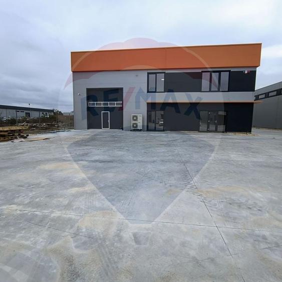 Spațiu industrial, de 572 mp, în Chiajna