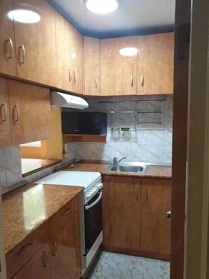 Apartament cu 2 camere decomandat în Colentina