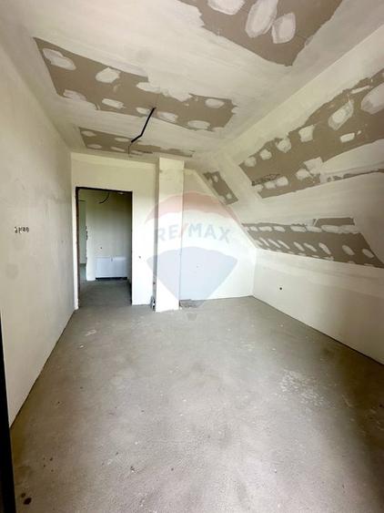 Casa noua de vanzare in Gilau! ! 110 MP Util ! 800 MP Teren! - 12