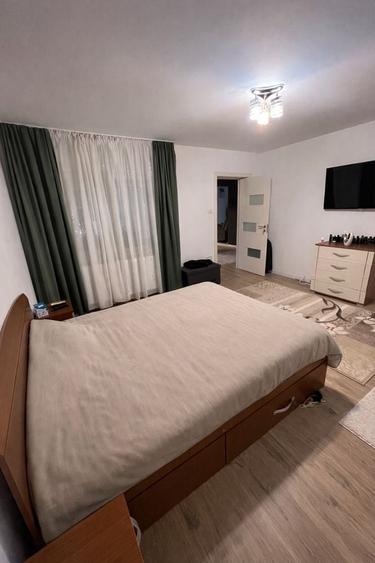Casă cu 4 camere în Cumpăna
