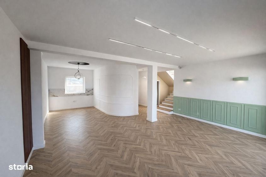 Casă cu 4 camere în Central