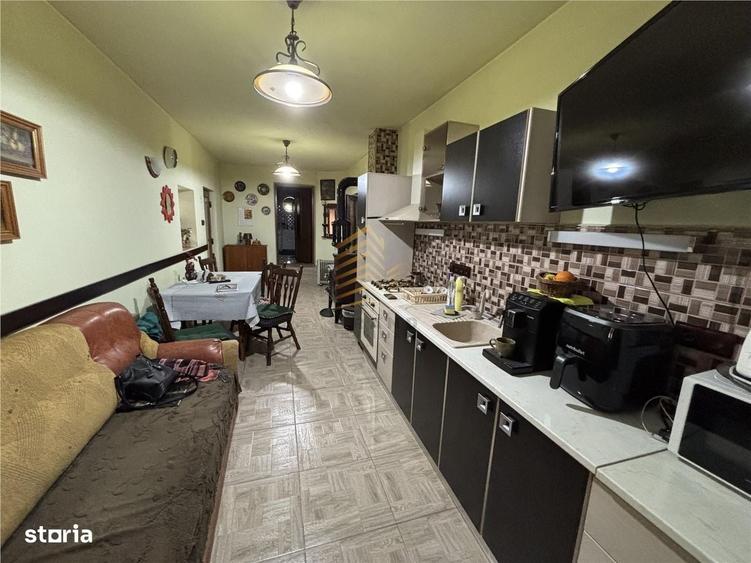 Casă cu 2 camere în Ciupercenii Noi