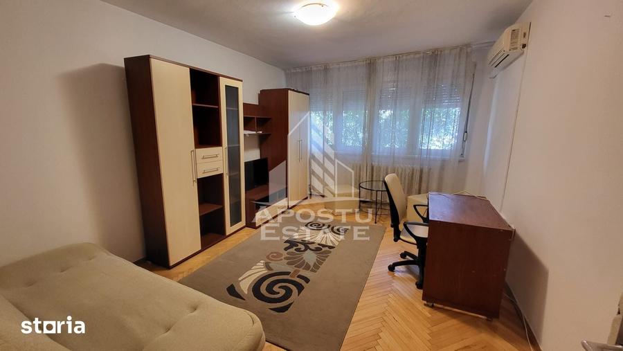 Apartament cu 2 camere decomandat în Elisabetin