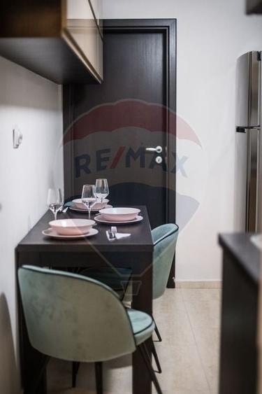 Apartament cu 3 camere decomandat, mobilat în Știrbei Vodă