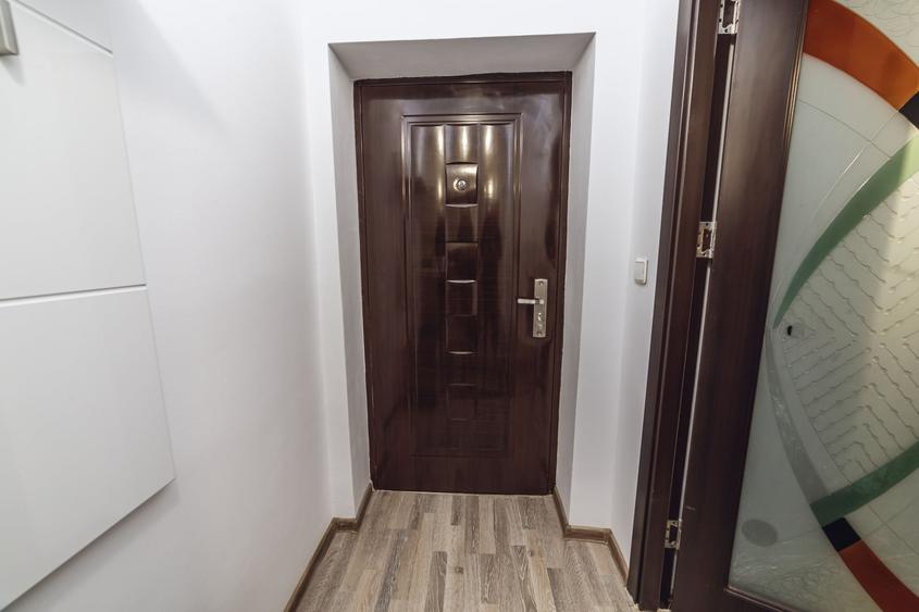 Apartament cu 2 camere decomandat, mobilat în Domenii
