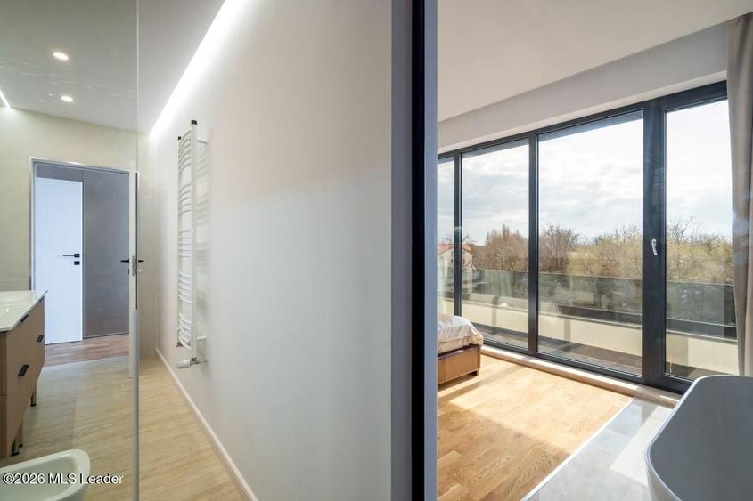 Iancu Nicolae - Vila high-end pe malul lacului, Gradina cu Ponton - 30