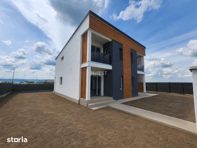 Casă cu 3 camere cu Teren 250 Mp în Valea Ursului