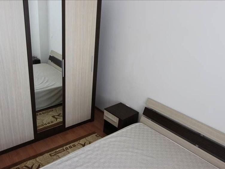 Apartament cu 2 camere decomandat, mobilat în Aradului