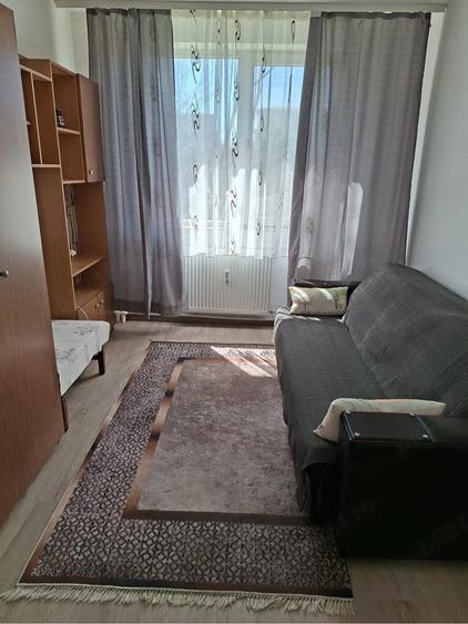 Garsonieră nedecomandată în CET