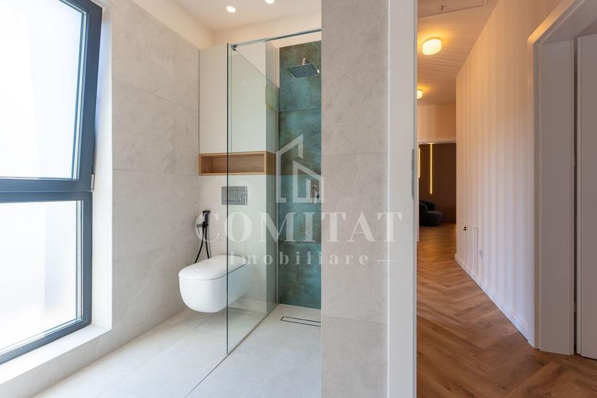 Duplex cu 4 camere cu Canalizare în Chinteni