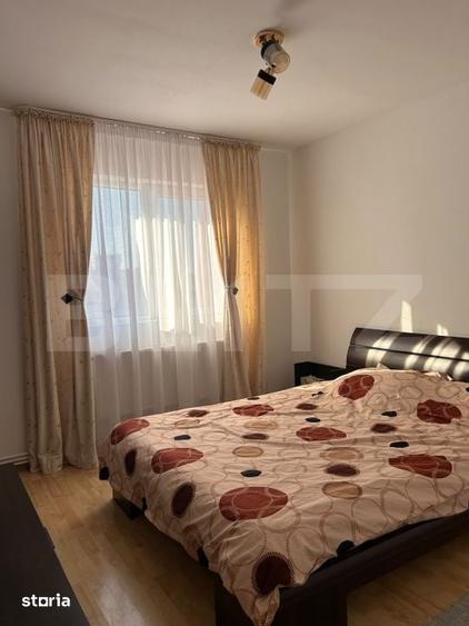 Apartament 3 camere, 71 mp, zona Nicolina - 1
