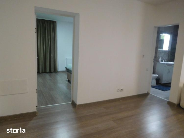 Apartament 2 camere, zona buna - 12