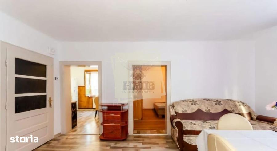 Apartament cu 3 camere decomandat în Valea Aurie