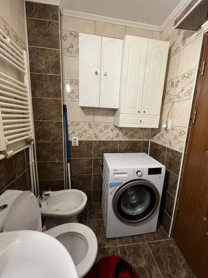 Apartament cu 2 camere decomandat în George Enescu