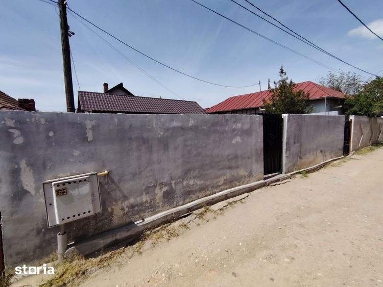 Casă cu 3 camere cu Teren 171 Mp în Cernele