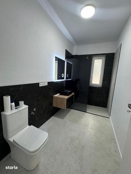 Casă cu 4 camere cu Teren 559 Mp în Micești