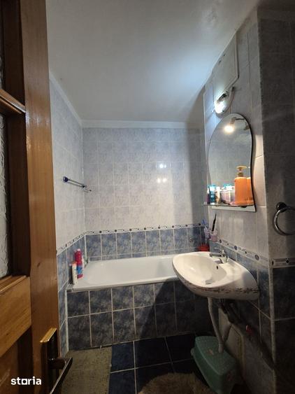 Apartament cu 2 camere decomandat în Mioriței