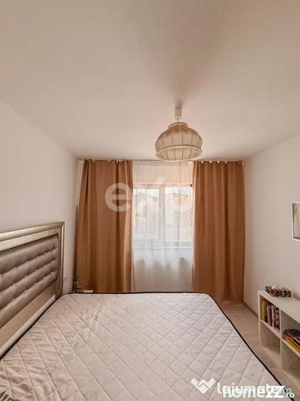 Apartament cu 2 camere decomandat în Trivale