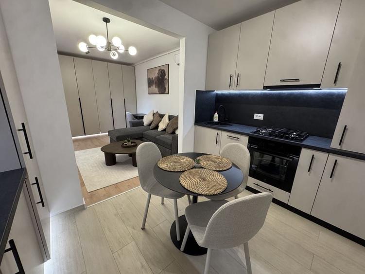 Apartament 2 camere Hils Titanium plus loc de parcare subteran Nou Superb - 2