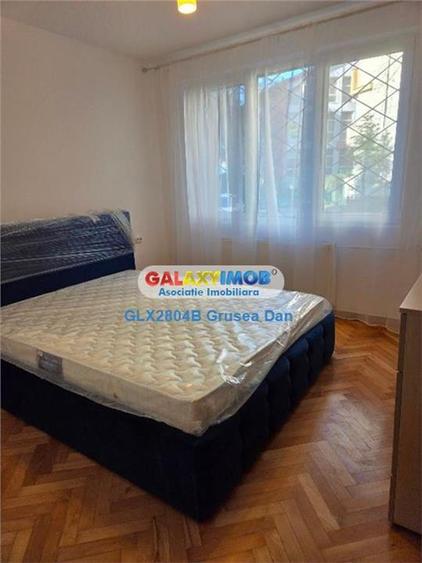 Apartament cu 2 camere semidecomandat, mobilat în Central