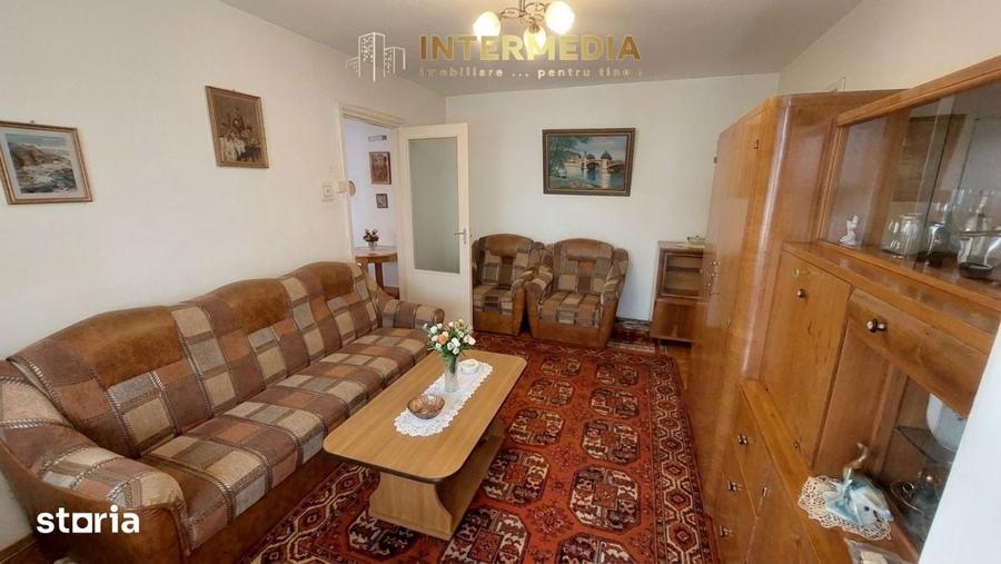 Apartament cu 3 camere spatios in bloc de caramida, etajul 1, CETATE - 3