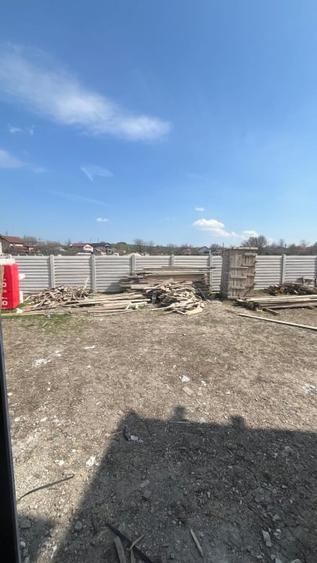 Casă cu 5 camere cu Canalizare în Exterior Nord