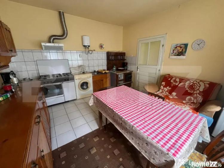 Casă cu 3 camere cu Teren 1300 Mp în Șintereag