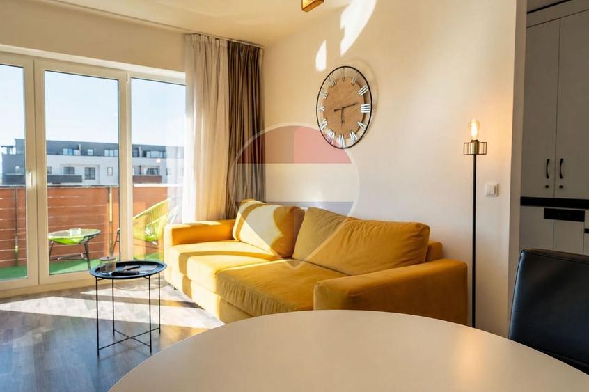 Apartament cu 2 camere semidecomandat, mobilat în Avantgarden