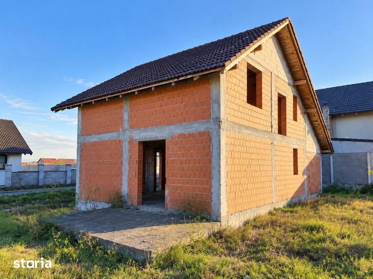 Casa P+M in Sanmihaiu German, 130 mp utili, teren 500 mp, garaj - 2