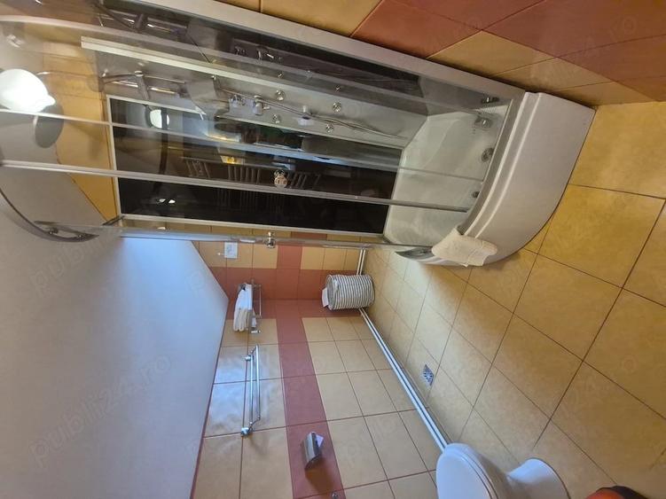Casă cu 6 camere cu Teren 800 Mp în Central