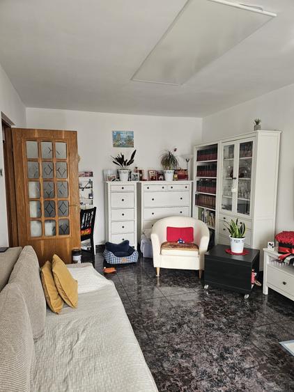 Apartament cu 2 camere decomandat, mobilat în Tomis II