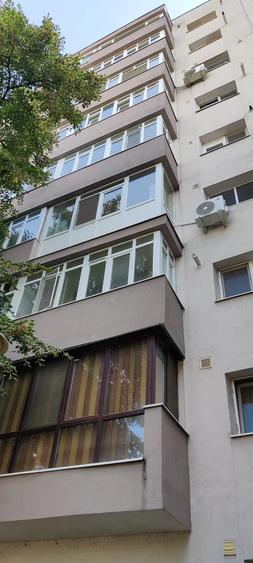 Apartament cu 3 camere decomandat în Politehnica