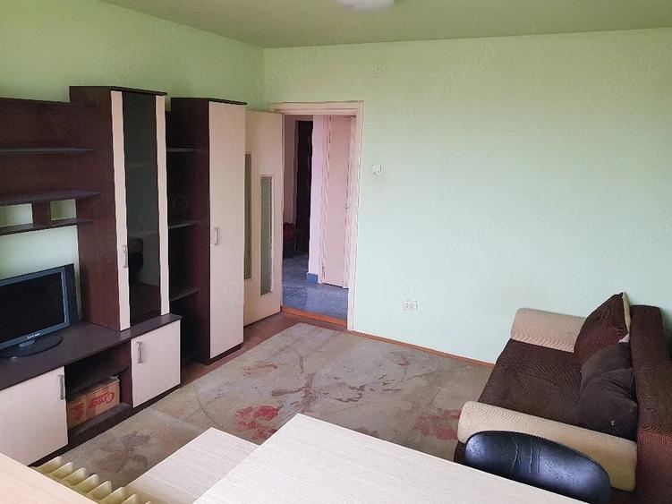 Apartament cu 2 camere decomandat în Complex Studențesc