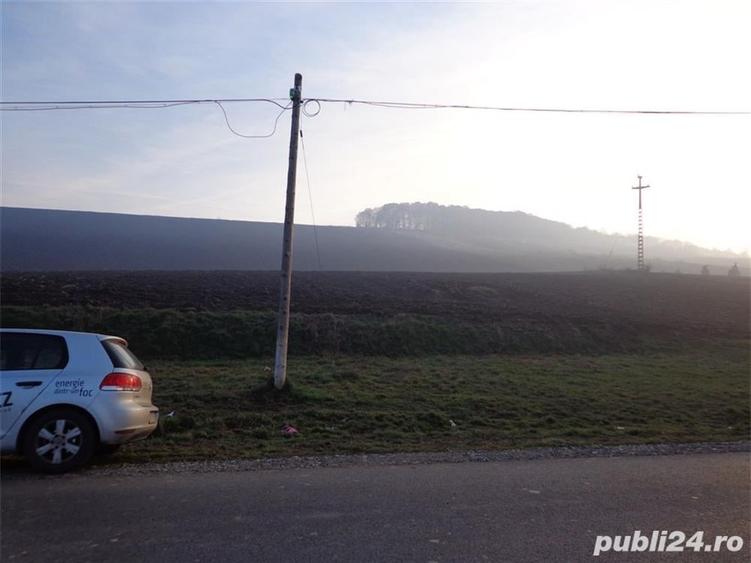 Teren de 29300 mp, în Livezeni