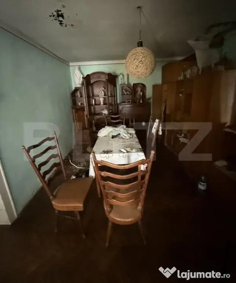 Casă cu 3 camere cu Teren 2400 Mp în Livada