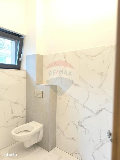 Casă cu Teren 540 Mp în Mărăști