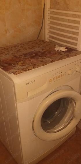 Garsonieră decomandată în Gojdu