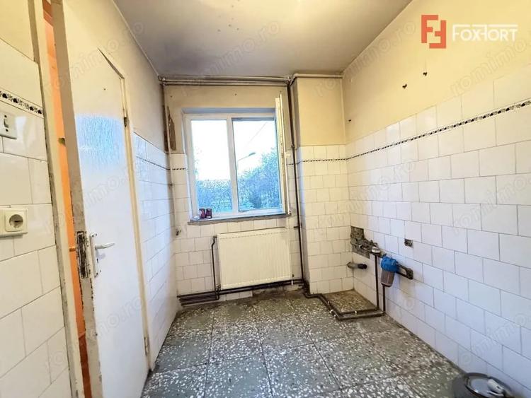 Apartament cu 2 camere semidecomandat în Cetății