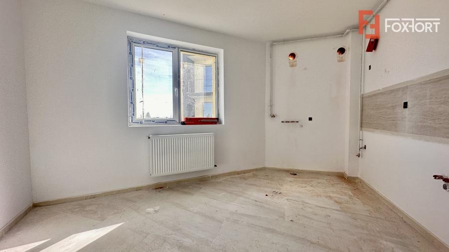 Apartament cu 2 camere decomandat în Giroc