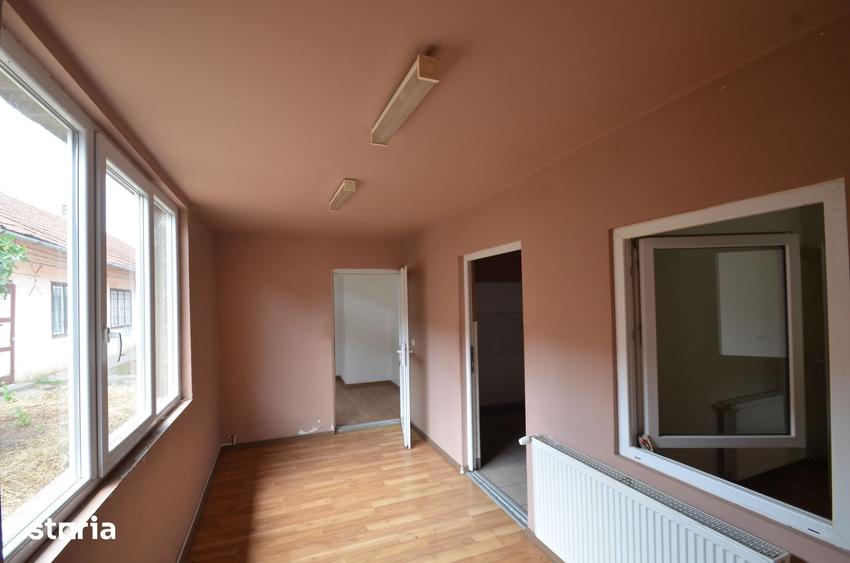 Spațiu comercial, de 260 mp, în Ultracentral