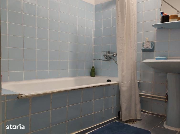 Garsonieră decomandată în Brazda lui Novac