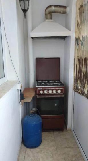 Garsonieră zona far  mobilată utilată 27  mp - 2