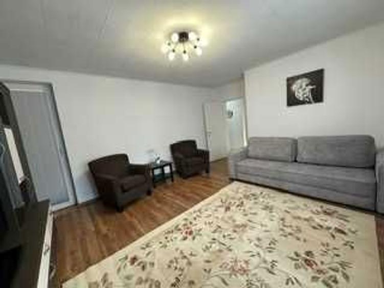 Apartament cu 2 camere decomandat în Lotrioara