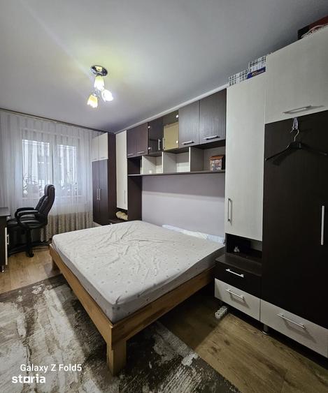 Apartament cu 4 camere în Ultracentral