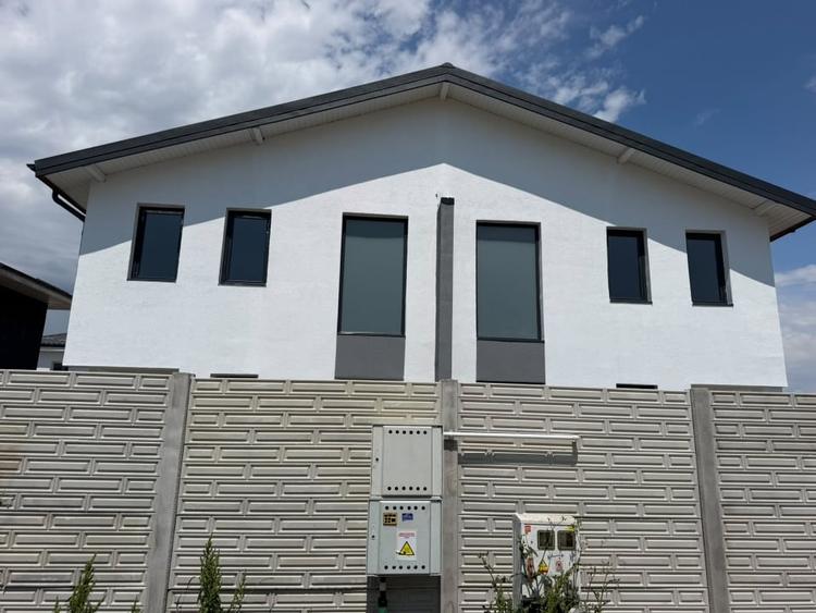 Duplex cu 4 camere cu Canalizare în Bragadiru