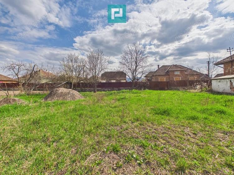 Casa cu teren de 1800 mp, in Buteni, Arad - 7