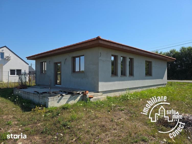 Casă cu 3 camere cu Teren 465 Mp în Burdea